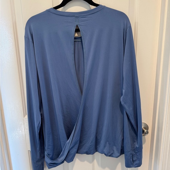 SPANX Blue Long Sleeve Athletic Top Size 2X - Picture 5 of 11